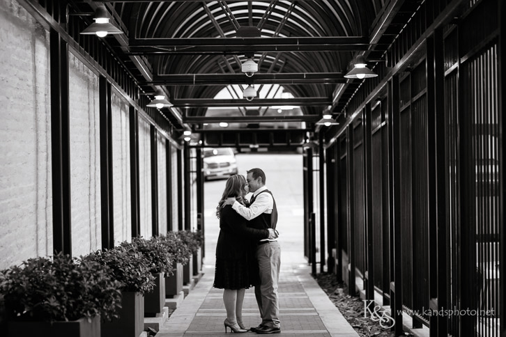 downtown dallas engagement phtoographers